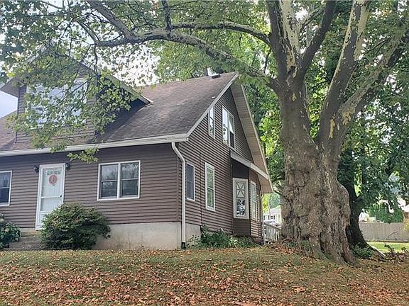 4th image of 2302 S Aubrey St