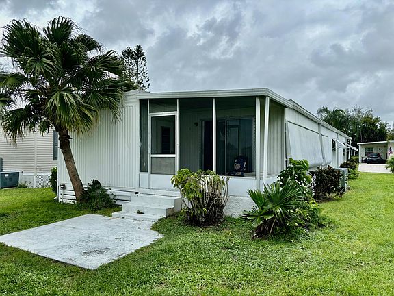 4th image of 29 San Marino Way