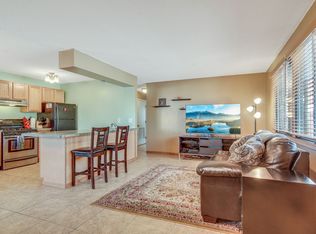 2756 Upland Ln N, Plymouth, MN 55447