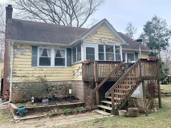 346 Parum Road, Colchester, CT 06415