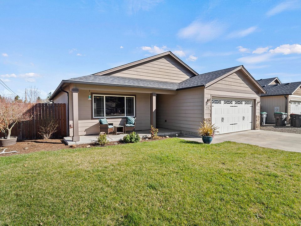 1st image of 916 Archer Dr
