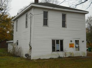 404 E Delaware St, Decatur, MI 49045