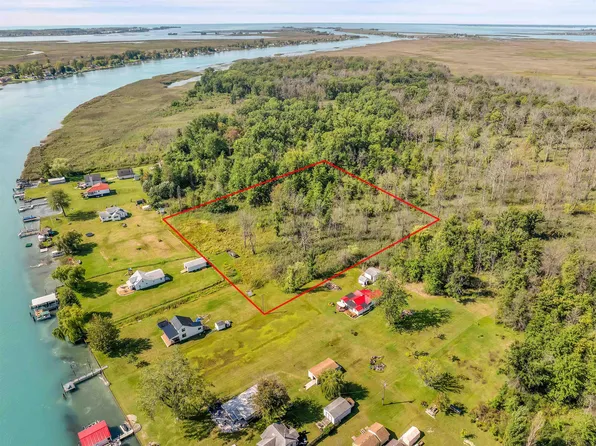 0 Dickinson Is, Algonac, MI 48001