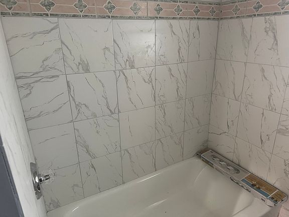5th image of 12424 S Stewart Ave