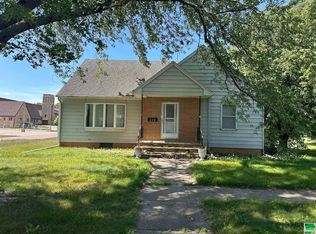 428 S Mickley St, Paullina, IA 51046