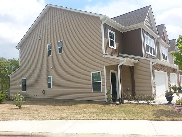 831 Davidson Point Rd — Photo 2