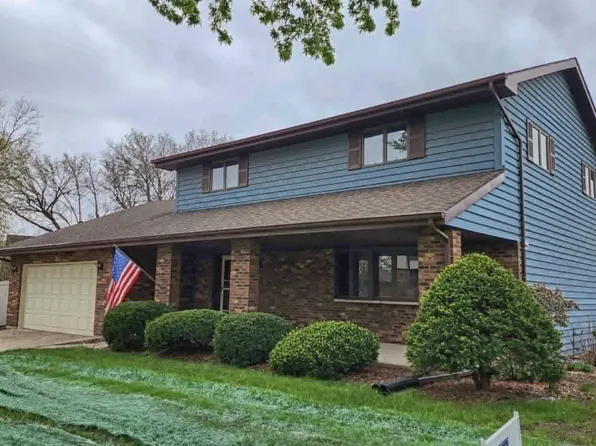 901 Valencia Dr, Shorewood, IL 60404