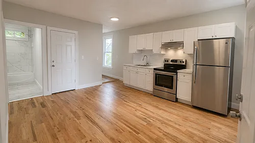 17 Elliott St Photo 1
