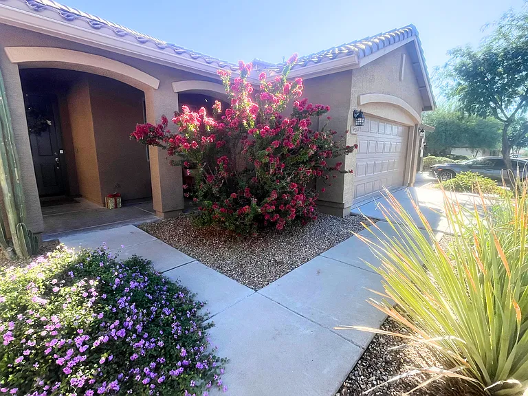 39529 N Noble Hawk Ct — Photo 12