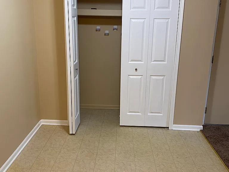 35401 Hickory Woods Ln #3 — Photo 11