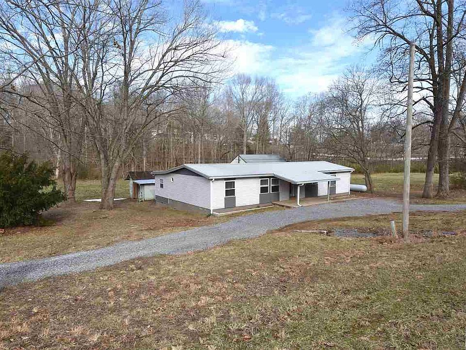 1st image of 126 Riverview Trl