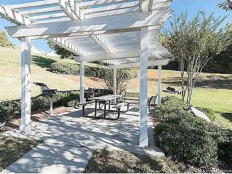 11272 Hyde Pointe Ct — Photo 6