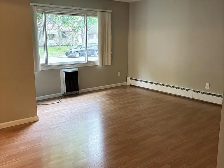 524 Lane St — Photo 5