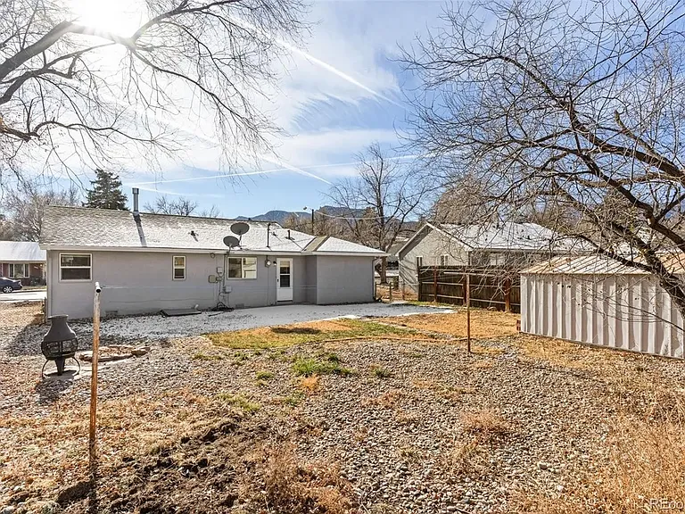 326 W Ramona Ave — Photo 8