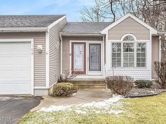 2nd image of 108 Crestwood Dr