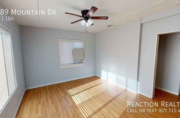 4189 Mountain Dr — Photo 2