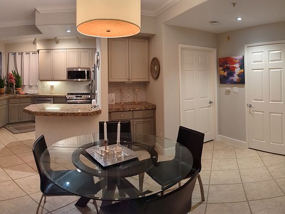 4th image of 350 K St Unit 406