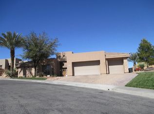 895 Crest View Dr, Mesquite, NV 89027