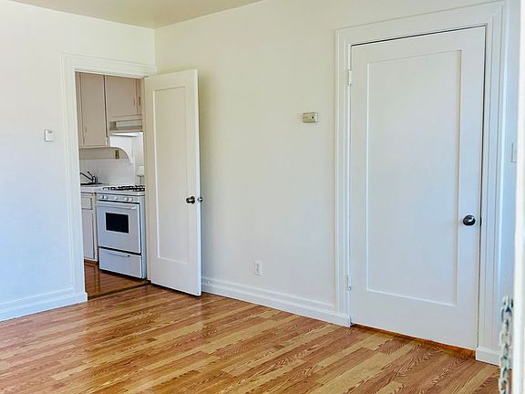 5th image of 1529-1531 S Ethel Ave
