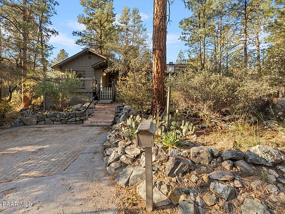 3rd image of 1746 Timberlane
