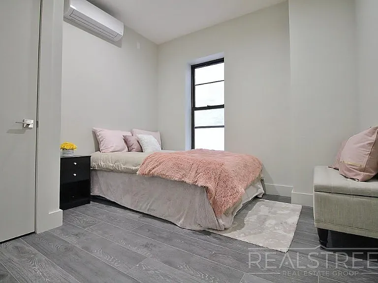 1159 Saint Johns Pl #3B — Photo 7