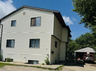 911 5th Ave NE, Devils Lake, ND 58301