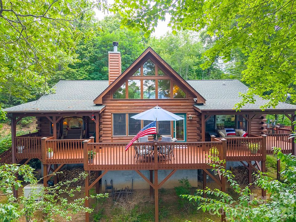 1st image of 760 Woody Ln