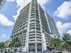 690 SW 1st Ct