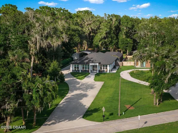 590 Lake Winnemissett Dr, Deland, FL 32724