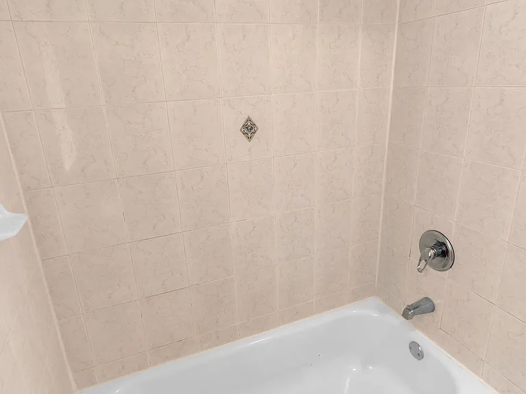 13 Lisa Ct #1 — Photo 9