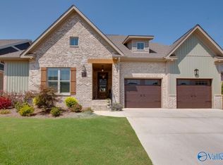 3 Old Cobb Farm Ln SE, Huntsville, AL 35803