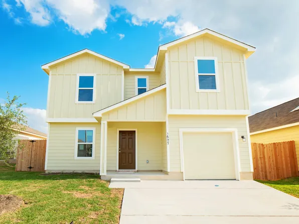 1607 Tesis Dr, Laredo, TX 78046