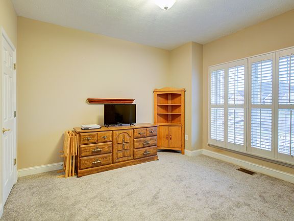 Main floor bedroom of office