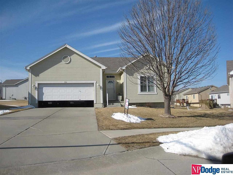 1st image of 3106 N 147th Cir