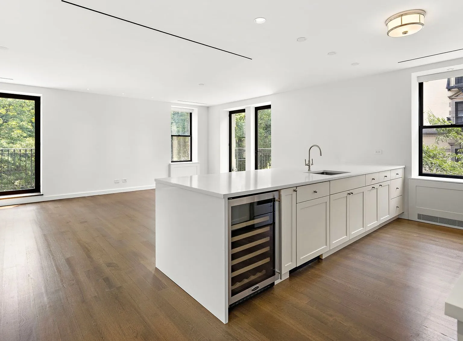 478 Central Park West — Photo 4