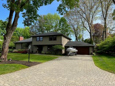 39 Estabrook Rd, Swampscott, MA, 01907