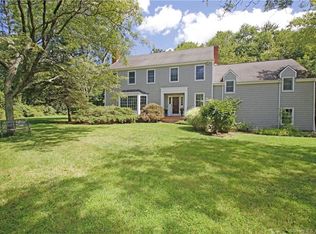 24 Duck Pond Pl, Wilton, CT 06897