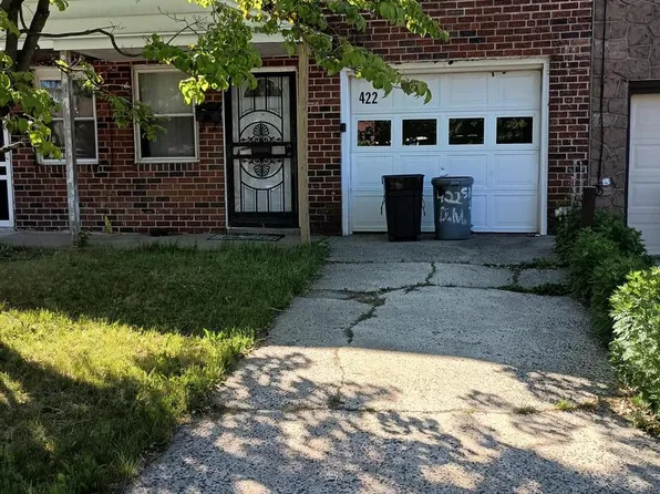 422 Shetland Rd, Darby, PA 19023