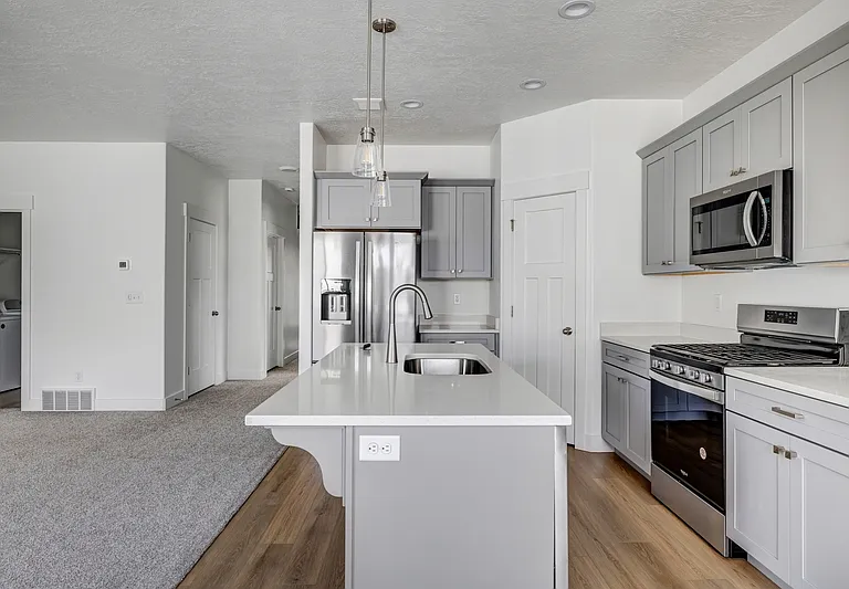 4642 W Hemsworth Ln #1 — Photo 11