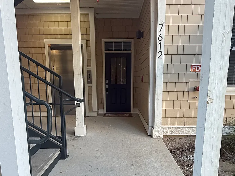 7612 Indigo Palms Way — Photo 17