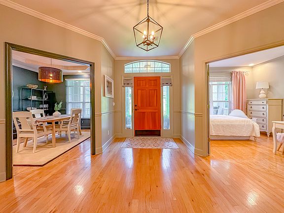 4th image of 2951 Giverny Cir