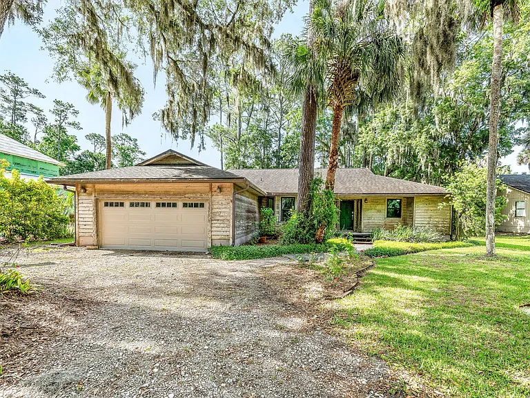 119 Palm Valley Woods Dr — Photo 4