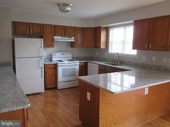 2nd image of 5613 Belleau Woods Ln