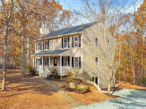 42 Marwood Dr, Palmyra, VA 22963