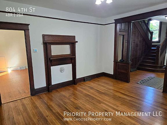 3rd image of 804 4th St