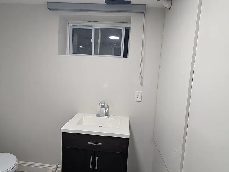 6447 Culp St #B — Photo 2