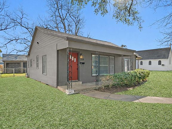 3rd image of 1509 Mulcahy St