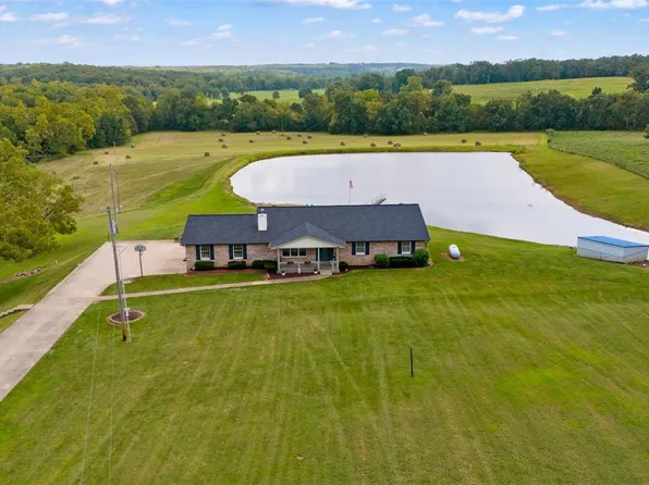 2028 County Line Rd, Gerald, MO 63037