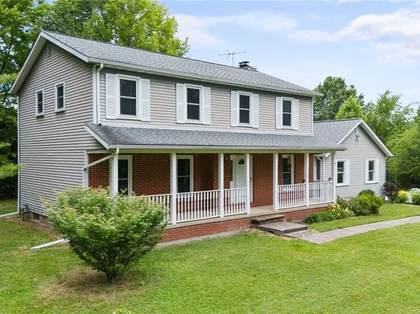 11214 Caves Rd, Chesterland, OH 44026
