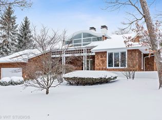 120 Rockgate Ln, Glencoe, IL 60022